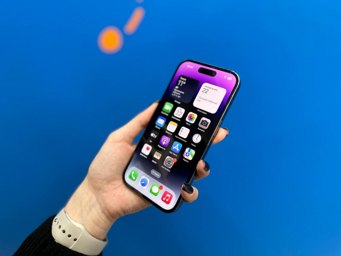 Б/у Смартфон Apple iPhone 14 Pro 256GB Фиолетовый