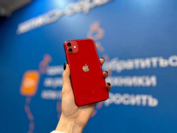 Б/у Смартфон Apple iPhone 11 128GB Красный